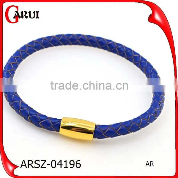Fashion Stainless Steel Plated 18K Gold Clasp Red Leather Friendship Bracelet photo-2