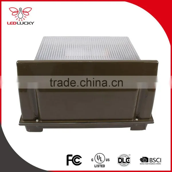 FCC IP65 30w Metal Outdoor Wall Mount Led Light photo-4