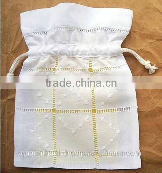 Cotton White Hand Made Lavender Bags With Lace photo-2