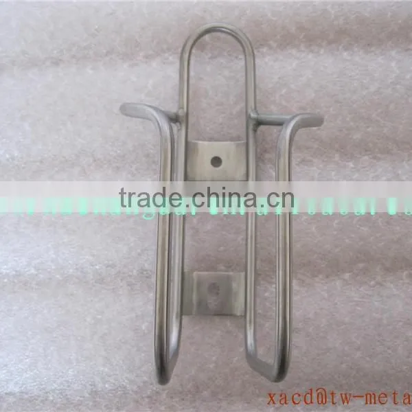 Customed Ti Bicycle Water Bottle Cages According to Client Requirements Light Bike Parts Water Bottle Cages