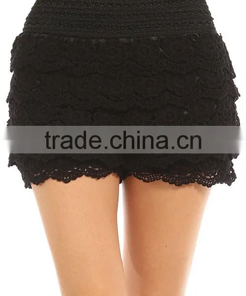 Sexy Tiered Crochet Lace Stretch Waist Shorts Women TIERED FLORAL CROCHET SHORTS photo-2