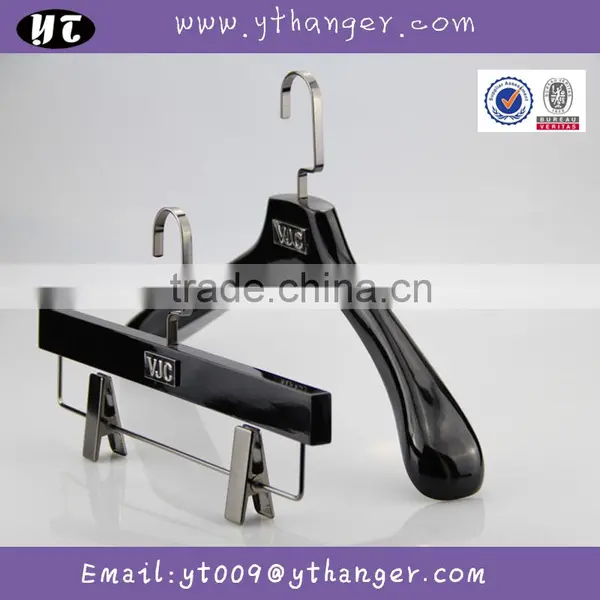 HA6985 Durable Top and Bottom Hanger Wooden Clothes Hanger photo-6