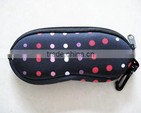 2016 New Cut Cheap Neoprene Glasses Case photo-4