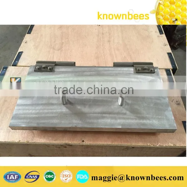 Notebook Type 220*420mm Size Beeswax Foundation Embossing Machine photo-4
