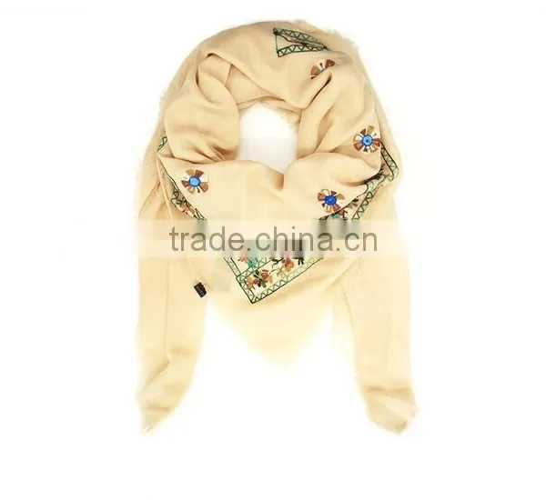 Hot Sale Square Headscarf Pure Cotton Embroidery Shawl Scarf Muslim Hijab Scarf for Women photo-2