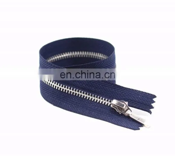 5# Gun Teeth Open End Heavy Duty Separating Metal Zipper photo-2