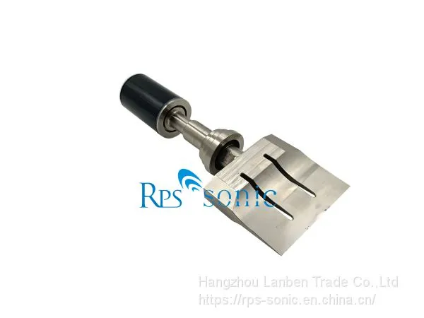 Ultrasonic Food Cutting Equipment of Cutting Food Industy to Cut Cheese photo-2