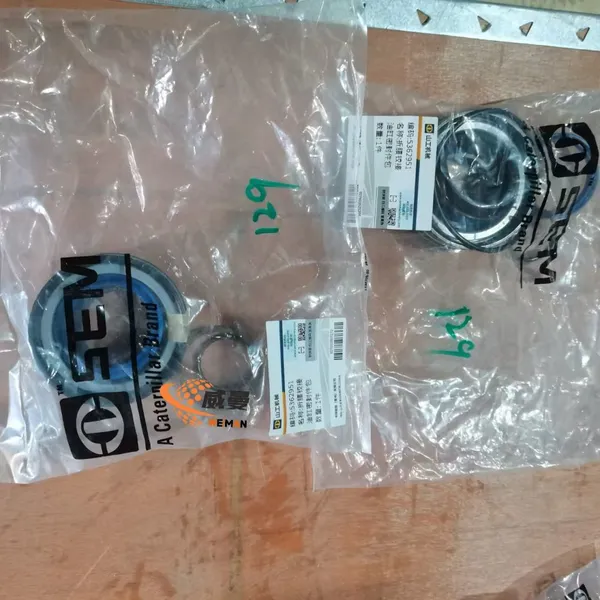 536-2951 Hinged Cylinder Seal Kit for SEM WHEEL LOADER