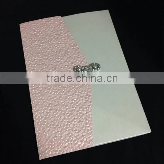 2015 Surface With Pebble and Brooch Decoration Pocket Fold Wedding Invitation Card Quality Choice photo-2