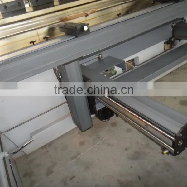 Export to Kyrgyz 4+1 Axis Full CNC DNC880S Control Press Brake photo-2