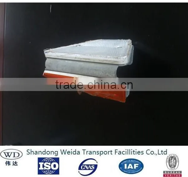 White & Yellow Road Flexible Guardrail Attached Reflector photo-6