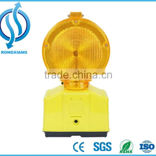 Flashing Road Safety Barricade Solar Warning Light for Sale photo-4