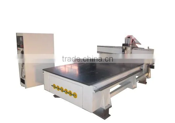 Donglian 1325 ATC 3d Wood Wise Cnc Router photo-4