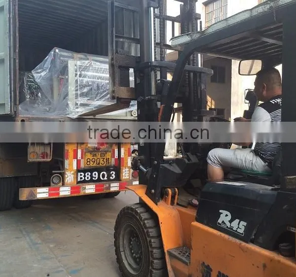 Automatic Woven Sack Cutting Ang Sewing Machine photo-4