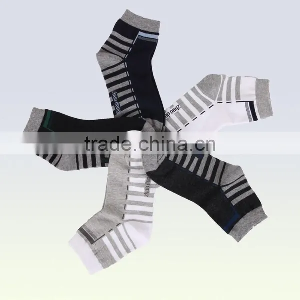 Factory Men Striped Socks photo-3