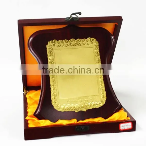 MDF WOOD PLAQUE WITH BOX