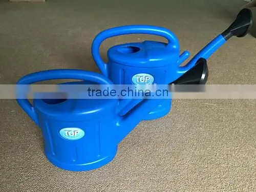 8L Plastic Cheap Watering Can for Garden/ Flower Pot/watering Plant photo-2