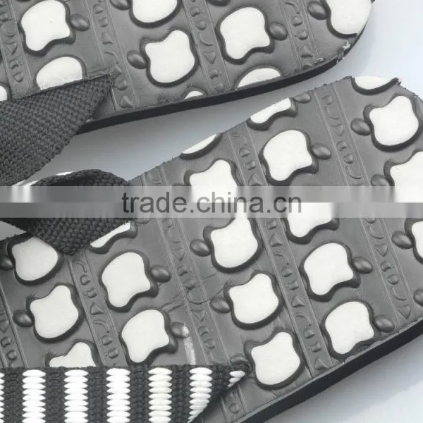 Men's Black and White Flip Flops Stock Shoe photo-3