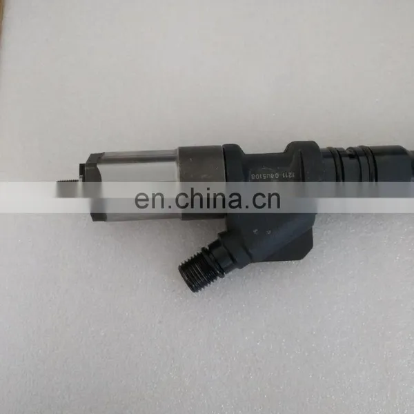 Common Rail Injector 095000-1211 for KOMATSU 6156-11-3300 Made in China Quality photo-4