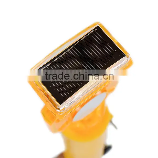 CE Approved Road Construction Solar Roadsafety Light photo-3