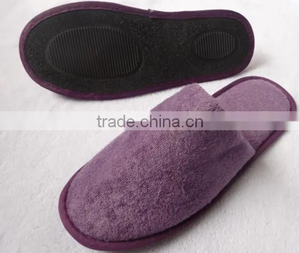 Cheap Indoor Slippers 19