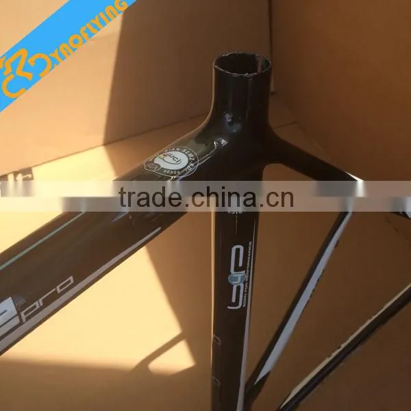Hot Selling 2015 New Carbon Fiber Frame Road Bike no Brand Bicycle Carbon Frame Painting Black Colors photo-4