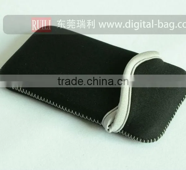 Simple Neoprene Flexible Digit Camera Casephone Pouch photo-2