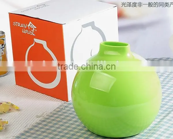 CY054 Hot Sale Bomb Shape Tissue Box Plastic Round Tissue Holder Box photo-3