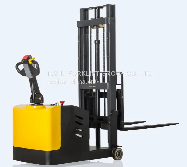 Forklifts photo-5