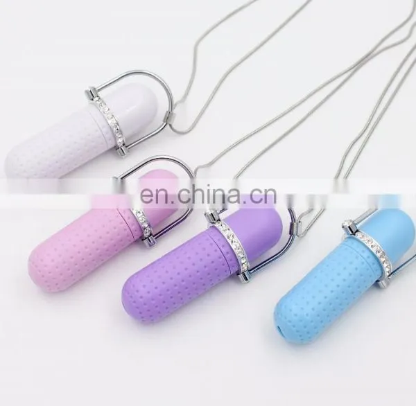 Wholesale Mini Portable Hydrating Beauty Humidifier Powerbank 200mah With Keychain photo-2