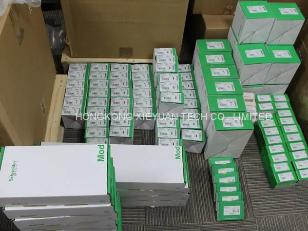 Schneider Electric PMESWT0100 Модуль-партнёр Modicon X80