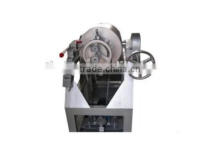 Most Popular Hazelnut Cracking Machine Manufacture,hazelnuts Pine Nuts Breaking Machine photo-2