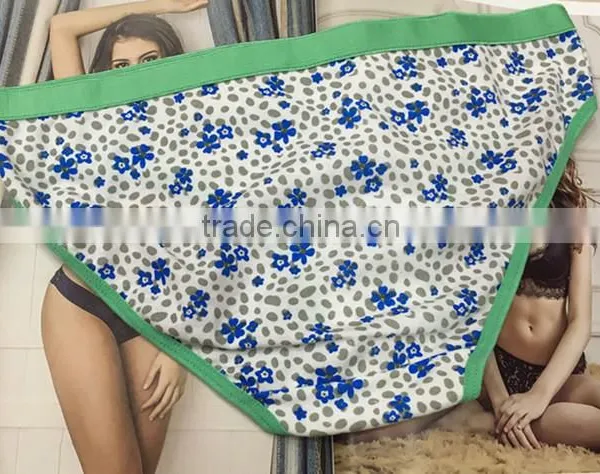 Factory Manufacture Beautiful Flower Soft Lady Panty photo-2