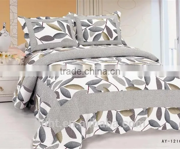Army Green Gray Leaves Patchwork Bedding Sets / Patchwork Quilts