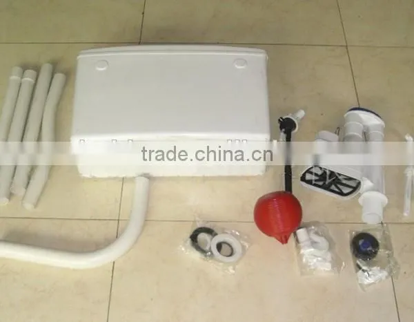 9 Litre Plastic Cistern With English Style Ftiting