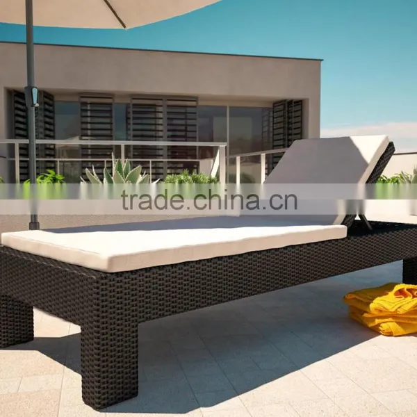 Outdoor Beach Swimming Pool Lounge Chair With Footrest photo-2