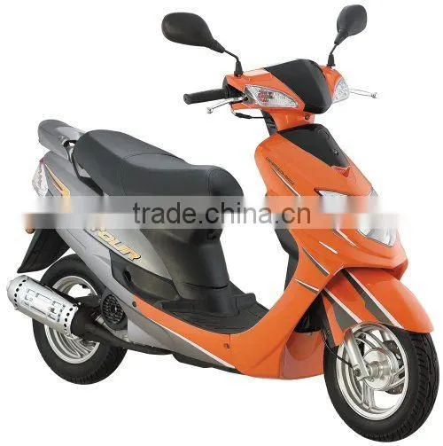 Classic 50cc Gas Scooter With EEC Approval photo-3