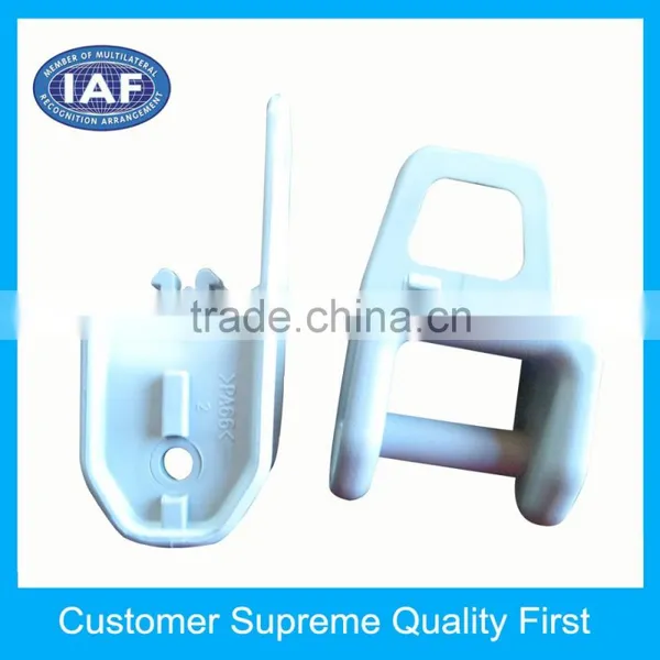 20 Years Old PA66 Car Parts Plastic Injection Mould for Automotive Plastic Parts photo-4