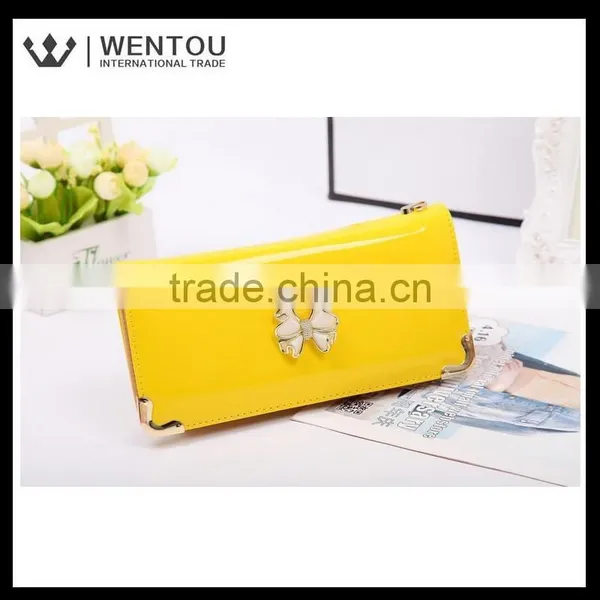 Wholesale Low Price Envelope Quatrefoil Purse photo-4
