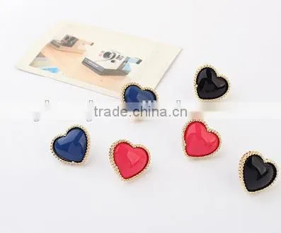 Fashion Sweet Peach Heart Lady Stud Earrings photo-5