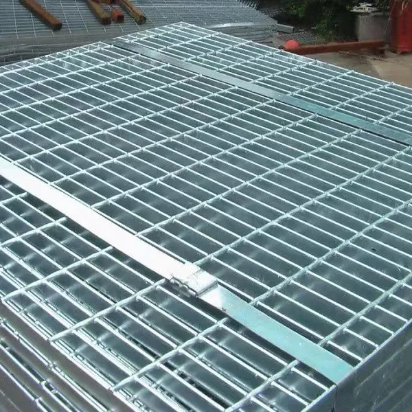 Hot Dip Galvanised Steel Grating Sheet photo-4