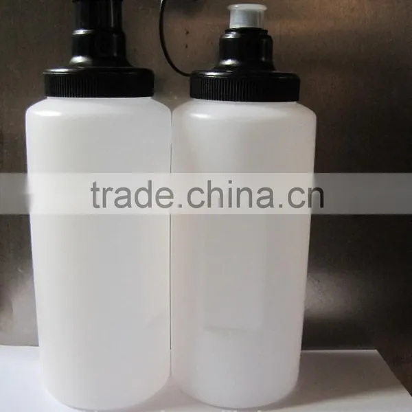 750/1000ml Eco Friendly Unique Design Football Type PE Water Bottle and Sports Bottle photo-4
