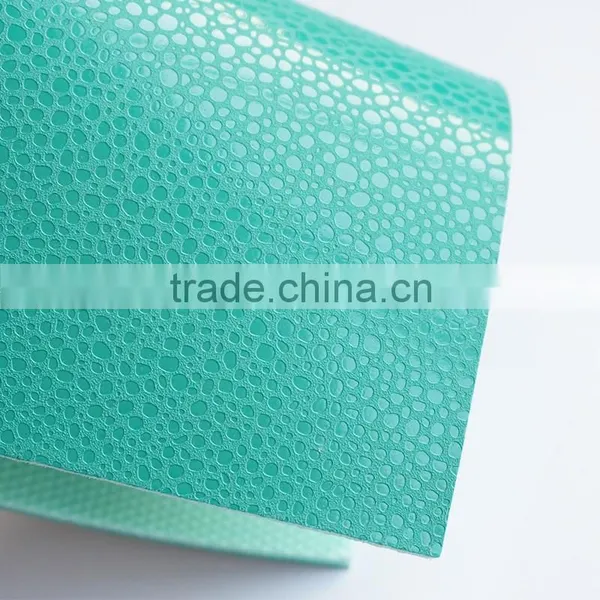 Anti-Slip Foamed PVC Sports Flooring Rolls photo-2