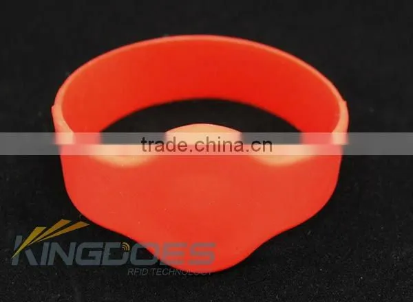125KHz RFID Silicone Bracelet photo-2