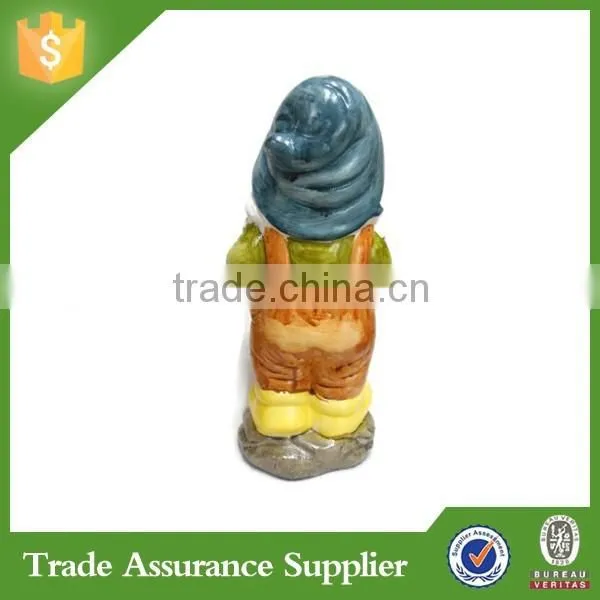China Supplier Polyresin Garden Small Gnomes Figurines photo-2