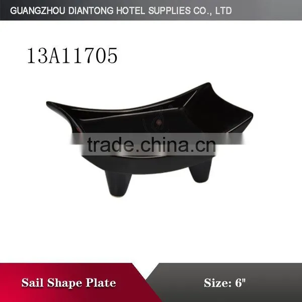 2015 Good Quality Ceramic Serving Boat Shape Plate photo-5
