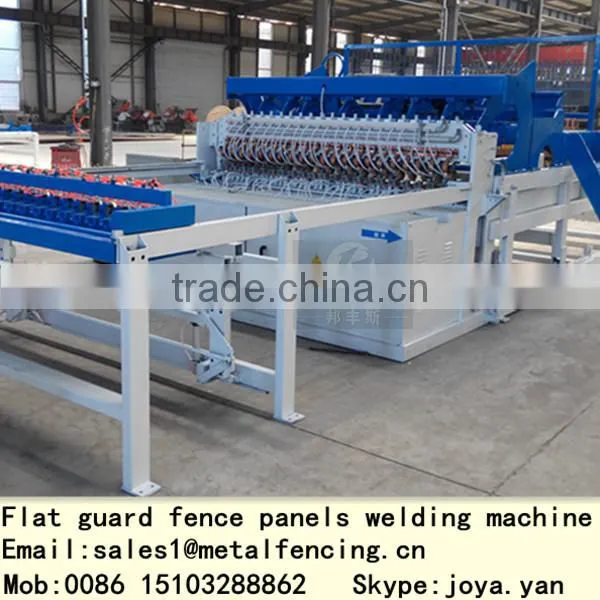 Hebei Supplier 2.5m Width Guard Fence Facility Flat Fence Panels Producing Equipment 2.5mm~5mm Metal Wire Mesh Welding Machine photo-3