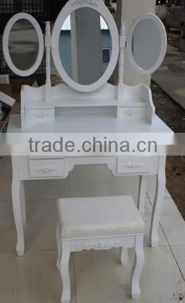 Black Dresser With Three Pieces Mirrors photo-6