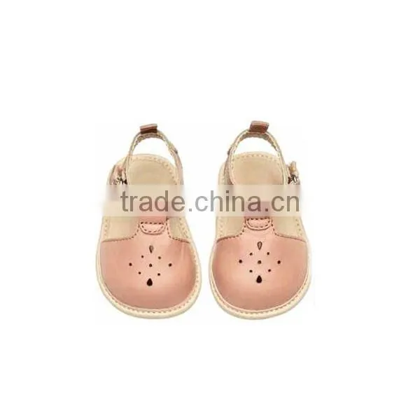 Guangdong Wholesale Shoe Soft Leather Baby Gladiator Sandals photo-5