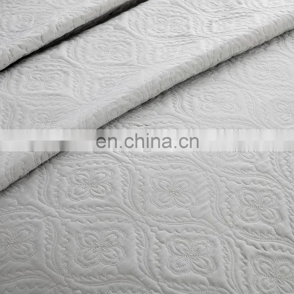 Wholesale Soft Summer Super King Size White Comforter 100% Polyester Woven Quilt Bedspread Set photo-6